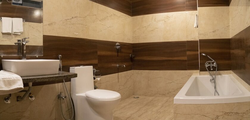 Imagen de la habitación del Hotel Pax Grand Blue Udaipur. Foto 14