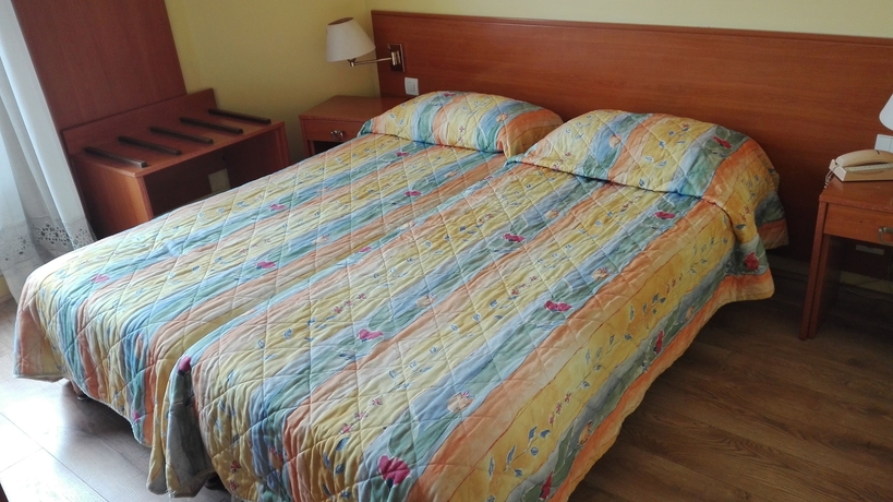 Imagen de la habitación del Hotel Pax Paris 18e. Foto 5