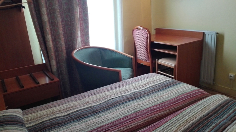 Imagen de la habitación del Hotel Pax Paris 18e. Foto 13