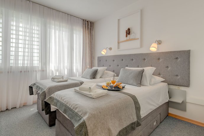 Imagen de la habitación del Hotel Pax, Split. Foto 8