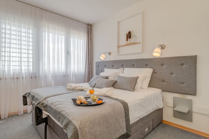 Imagen de la habitación del Hotel Pax, Split. Foto 11