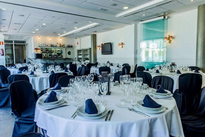 Imagen del bar/restaurante del Hotel Pax Torrelodones. Foto 3