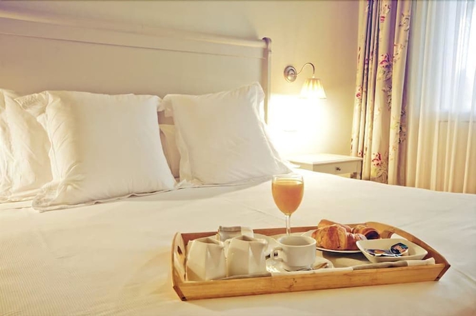 Imagen de la habitación del Hotel Pax Torrelodones. Foto 9