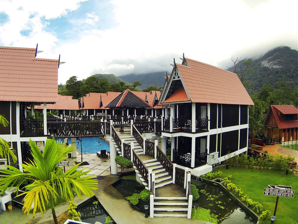Imagen del bar/restaurante del Hotel Paya Beach Spa And Dive Resort. Foto 2