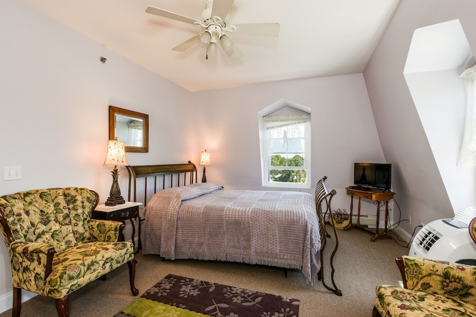 Imagen de la habitación del Hotel Payne\'s Harbor View Inn. Foto 13
