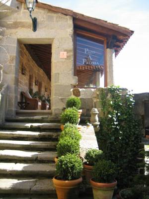Imagen de los exteriores del Hotel Pazo A Freiria. Foto 3