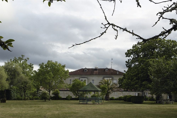 Imagen de los exteriores del Hotel Pazo Almuzara. Foto 7