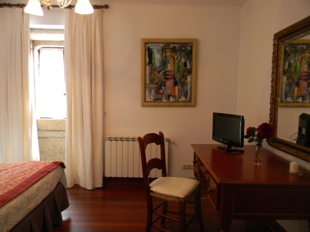 Imagen de la habitación del Hotel Pazo Carrasqueira. Foto 9