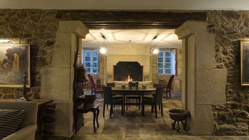 Imagen del bar/restaurante del Hotel Pazo De Bieite. Foto 8