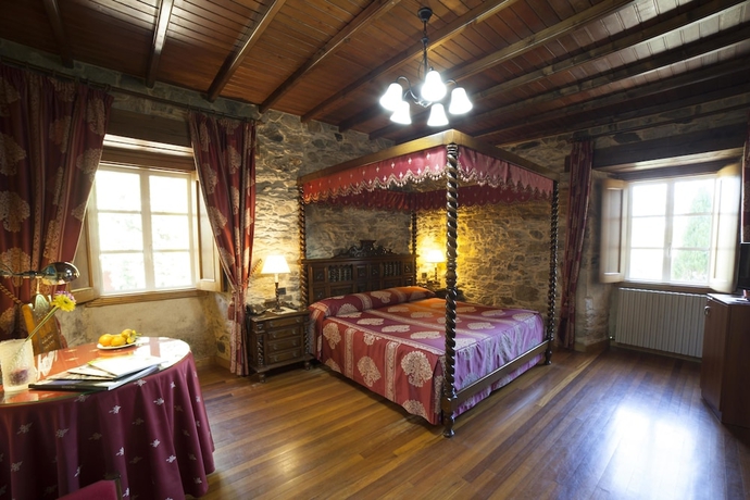 Imagen de la habitación del Hotel Pazo Xan Xordo. Foto 7