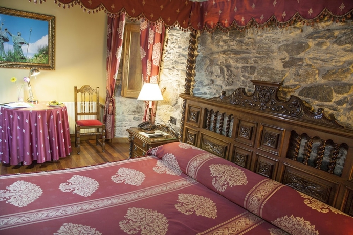 Imagen de la habitación del Hotel Pazo Xan Xordo. Foto 8