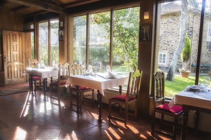 Imagen del bar/restaurante del Hotel Pazo Xan Xordo. Foto 3
