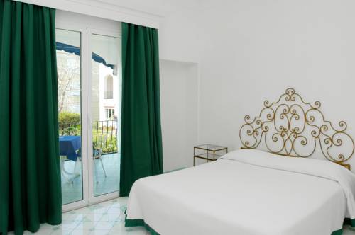 Imagen de la habitación del Hotel Pazziella Garden and Suites. Foto 3