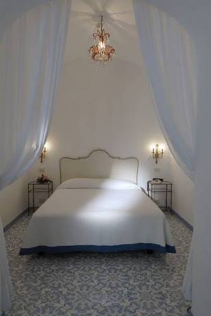 Imagen de la habitación del Hotel Pazziella, a Luxury Collection Hotel, Capri. Foto 6