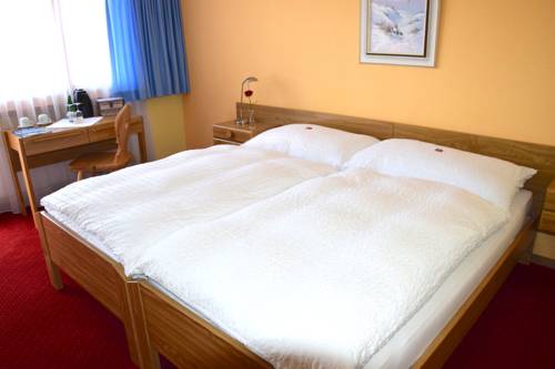 Imagen de la habitación del Hotel Pazzola. Foto 4