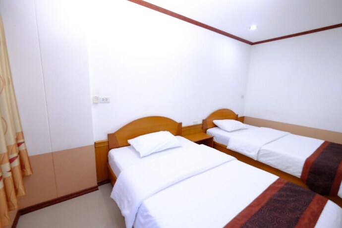 Imagen de la habitación del Hotel Pc Palace. Foto 20