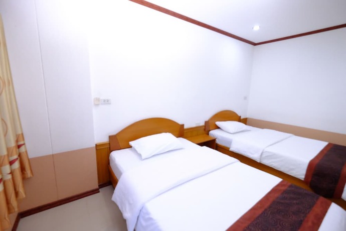 Imagen de la habitación del Hotel Pc Palace. Foto 22