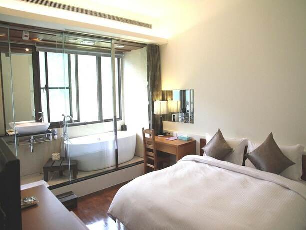 Imagen de la habitación del Hotel Peace Area Hot Spring. Foto 14