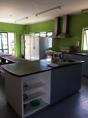 Imagen general del Hotel Peace Haven Backpackers. Foto 15
