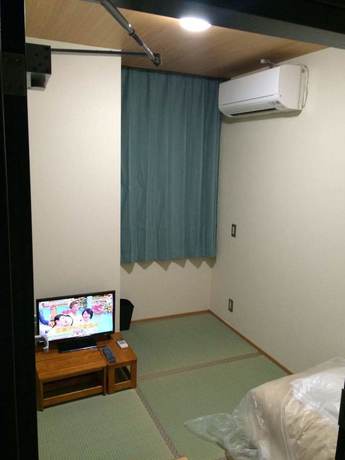 Imagen de la habitación del Hotel Peace International Ichinomiya. Foto 6