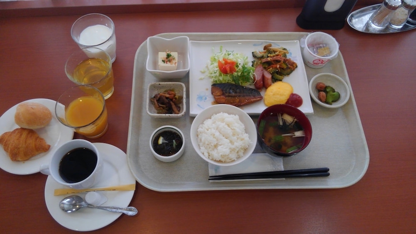 Imagen del bar/restaurante del Hotel Peace Island Ishigaki In Yashima. Foto 4