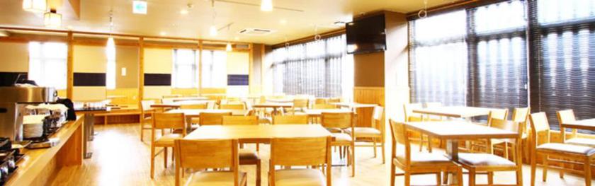 Imagen del bar/restaurante del Hotel Peace Island Miyakojima. Foto 7