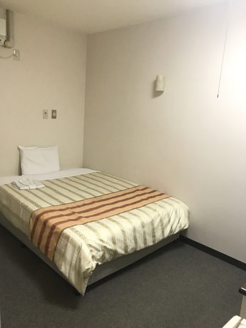 Imagen de la habitación del Hotel Peace Land Naha. Foto 7
