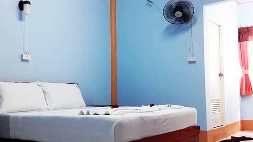 Imagen de la habitación del Hotel Peace Lanta Mansion. Foto 7