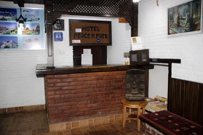 Imagen de los interiores del Hotel Peace N Park. Foto 15