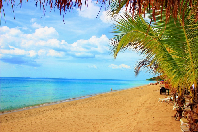 Imagen de los exteriores del Hotel Peace Paradise Beach. Foto 7