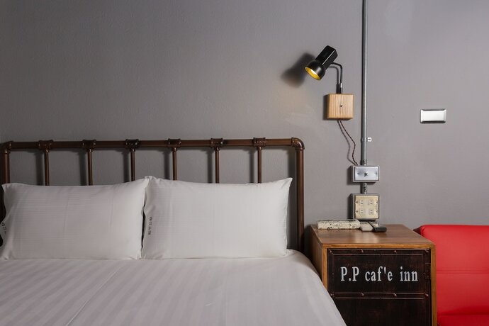 Imagen general del Hotel Peace Prison Cafe Inn. Foto 5