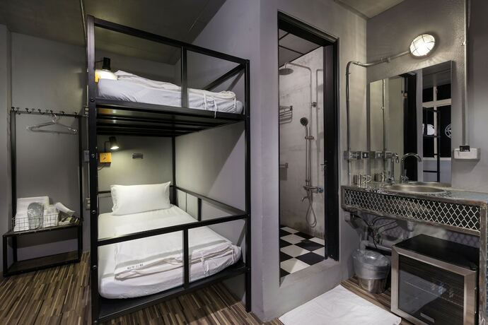 Imagen general del Hotel Peace Prison Cafe Inn. Foto 10