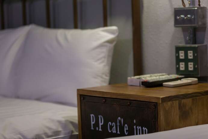 Imagen general del Hotel Peace Prison Cafe Inn. Foto 13
