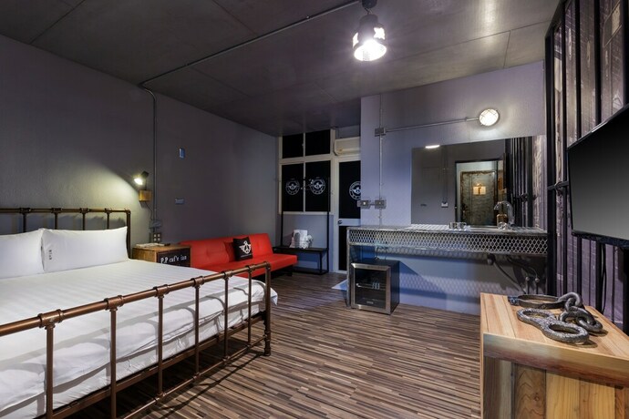 Imagen de la habitación del Hotel Peace Prison Cafe Inn. Foto 17