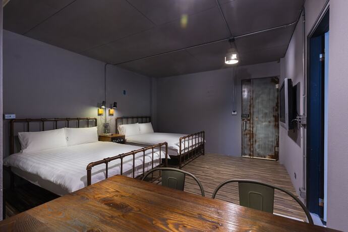 Imagen de la habitación del Hotel Peace Prison Cafe Inn. Foto 24