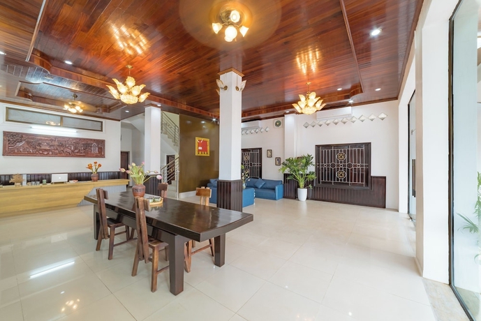 Imagen de los interiores del Hotel Peaceful 2. Foto 14