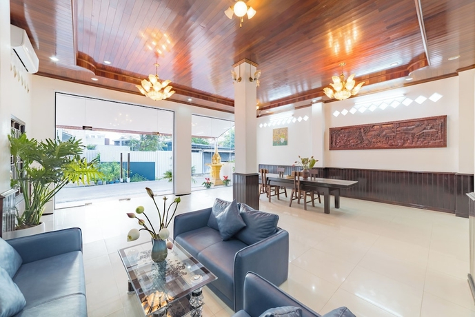Imagen de los interiores del Hotel Peaceful 2. Foto 16