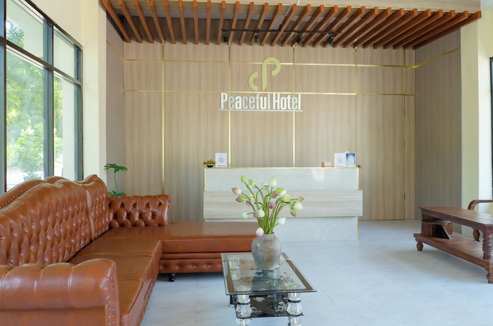 Imagen de los interiores del Hotel Peaceful. Foto 16