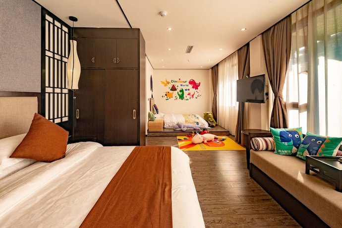 Imagen de la habitación del Hotel Peach Blossom Resort, GUILIN. Foto 3