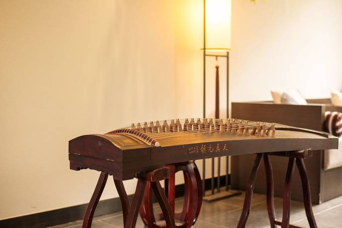 Imagen de los interiores del Hotel Peach Blossom Resort, GUILIN. Foto 18