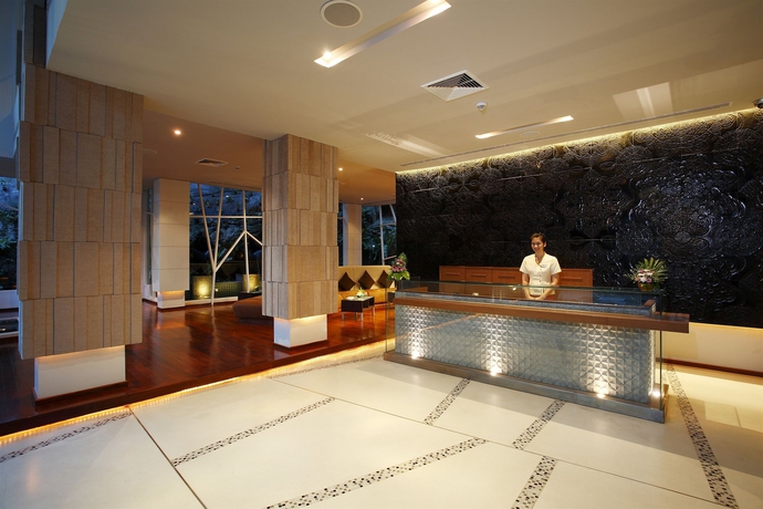 Imagen de los interiores del Hotel Peach Hill Resort. Foto 12