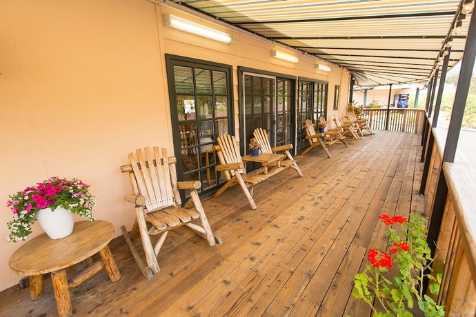 Imagen de la habitación del Hotel Peach Tree Inn, San Luis Obispo. Foto 4