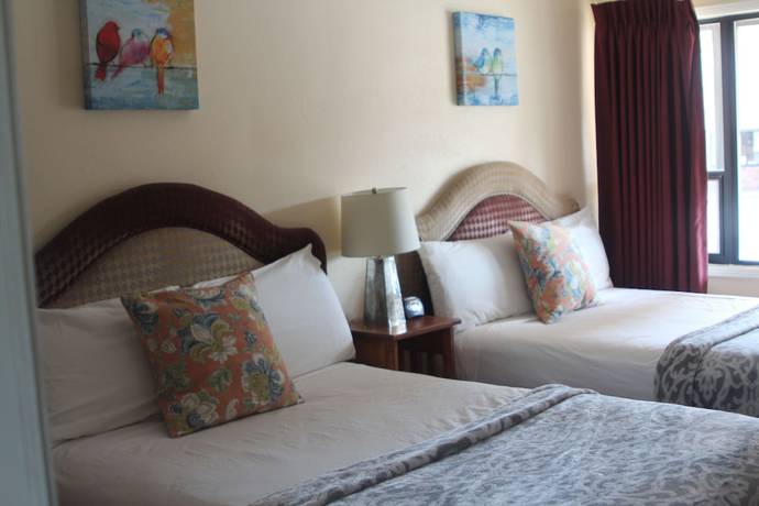 Imagen de la habitación del Hotel Peach Tree Inn, San Luis Obispo. Foto 17
