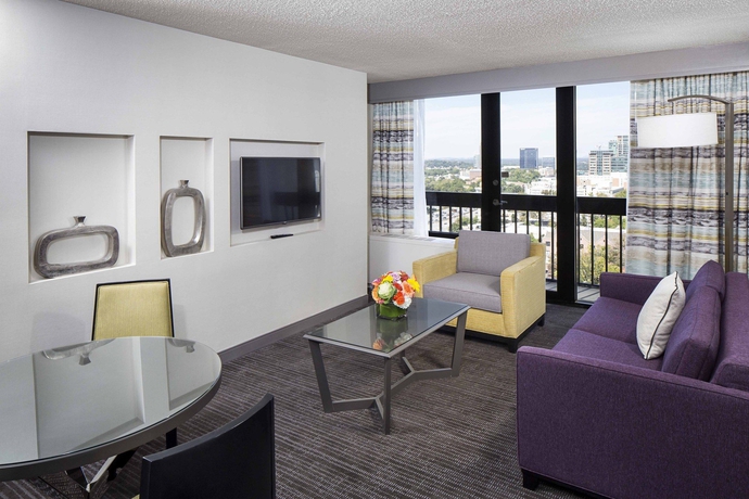 Imagen de los interiores del Hotel Peachtree Hotel Midtown Atlanta. Foto 15