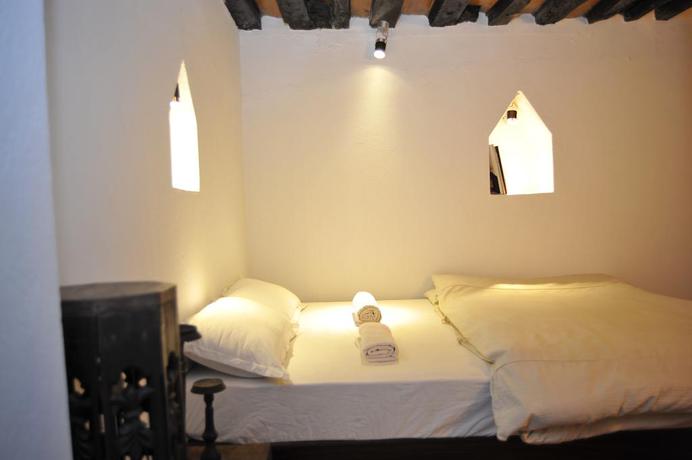 Imagen de la habitación del Hotel Peacock Guest House. Foto 11