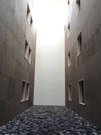 Imagen de los interiores del Hotel P&eacute;rola. Foto 10