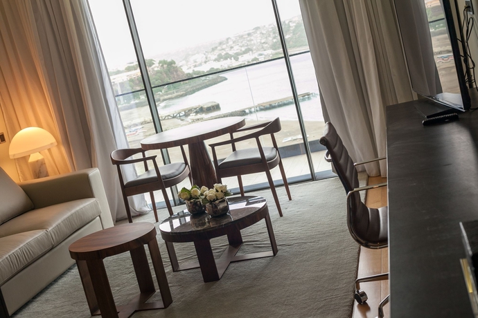 Imagen de la habitación del Hotel P&eacute;rola. Foto 8