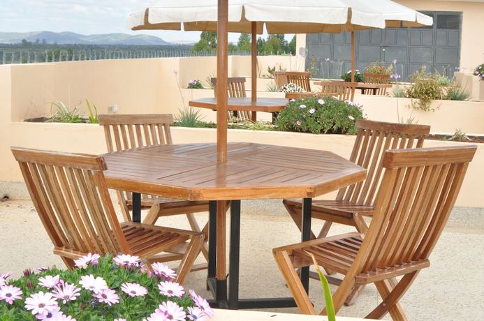 Imagen del bar/restaurante del Hotel Peaks Limited. Foto 4