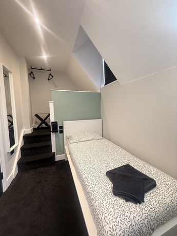 Imagen de la habitación del Hotel Pear Tree Inn. Foto 6