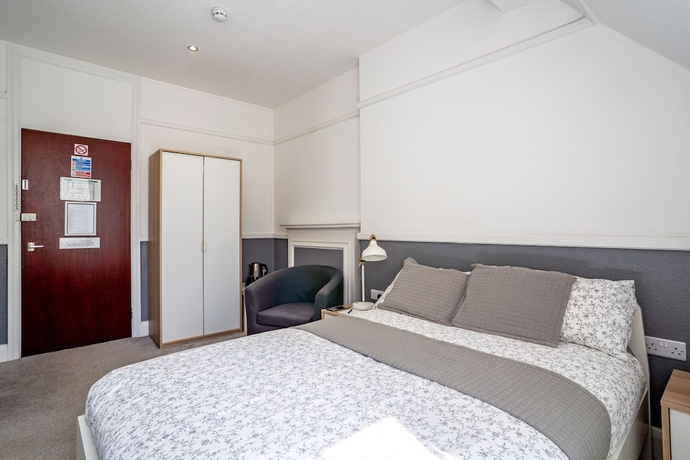 Imagen de la habitación del Hotel Pear Tree Inn. Foto 10